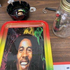 Customized tray sets